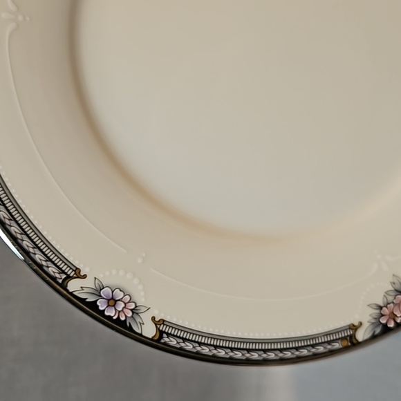 Noritake Halifax 7729 Bread & Butter Plate NEW Fine China - Picture 3 of 7